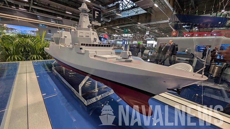 Модель модернизированного фрегата FREMM EVO